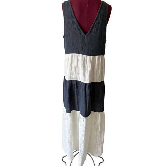 Marine Layer Corinne Maxi Dress Size M Colorblock White Gray Sleeveless - Picture 3 of 8